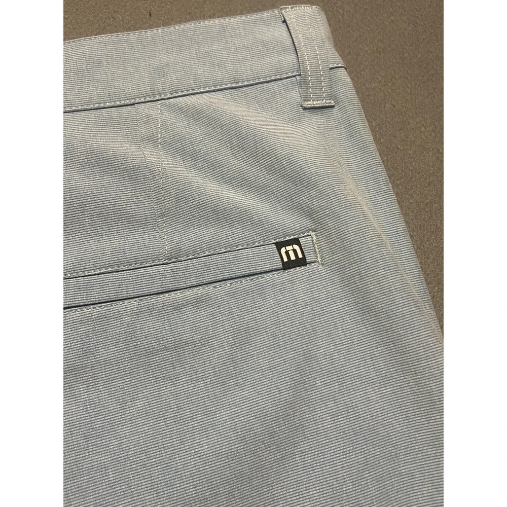 TravisMathew Golf Shorts Men's Size 35 Blue Striped Performance Stretch Chino